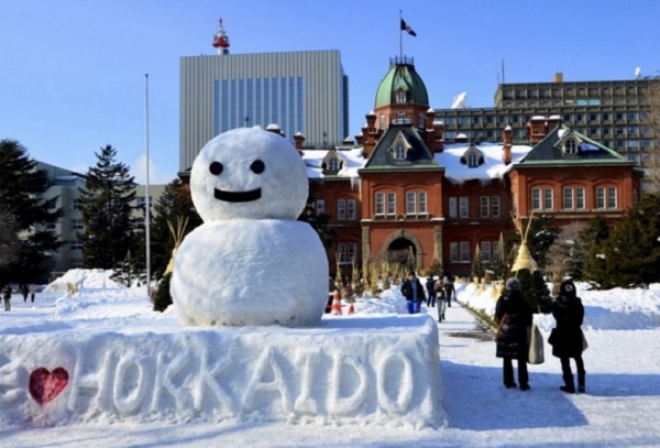 cách giữ ấm cơ thể trong mùa đông tại Nhật Bản
